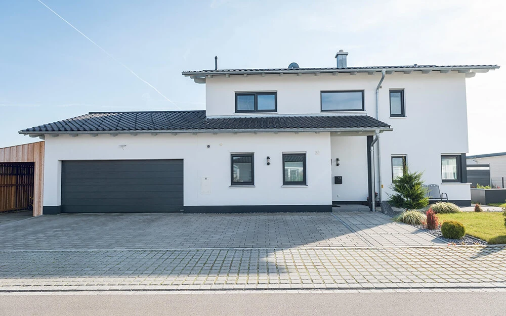 Керамічна черепиця ERLUS модель E 58 SL антрацит ангоб Фото №4