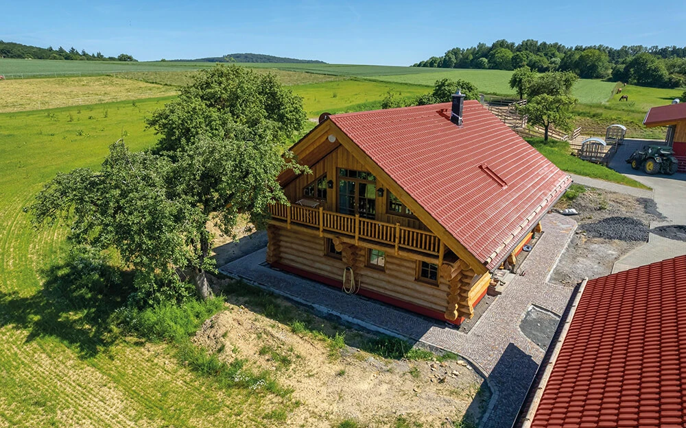 Керамічна черепиця ERLUS модель E 58 S марон благородний ангоб Фото №4