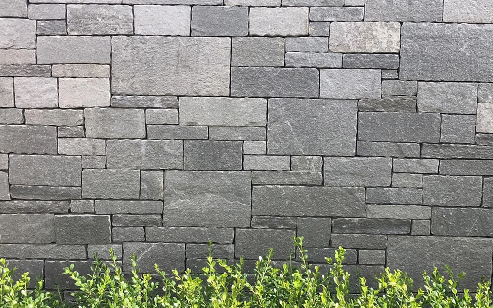 Фасадный камень Rock Face Flat Grey Фото №0